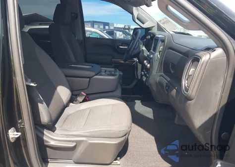 2019 Chevrolet Silverado 1500 Rst z USA, uszkodzony, nr VIN 1GCUYEED1KZ113800